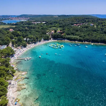 Rok 6 By Interhome 아파트 풀라