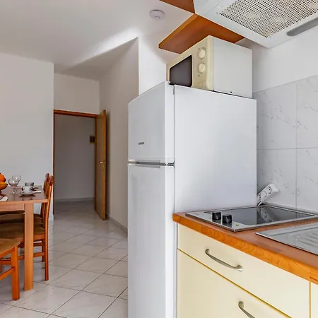 Apartamento Rok 6 By Interhome