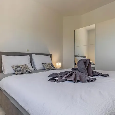 Appartamento Rok 6 By Interhome *