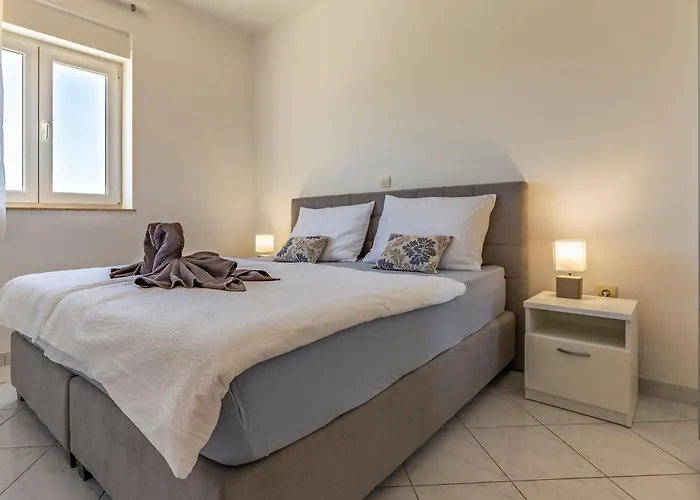 Appartement Rok 6 By Interhome