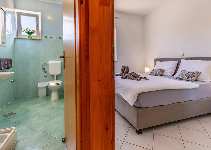 Rok 6 By Interhome Appartement Pula